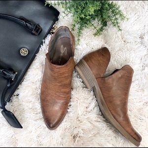 Seven7 Bandera Leather Side Cut Booties 10